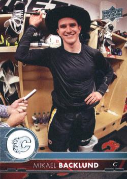 #28 Mikael Backlund - Calgary Flames - 2017-18 Upper Deck Hockey