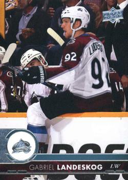 #296 Gabriel Landeskog - Colorado Avalanche - 2017-18 Upper Deck Hockey