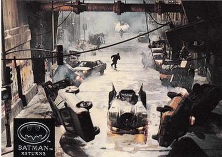 #29 The streets and rooftops of Gotham City are p - 1992 Stadium Club Batman Returns