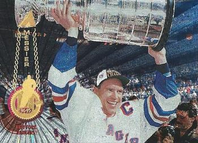 #300 Mark Messier - New York Rangers - 1994-95 Pinnacle Hockey - Rink Collection