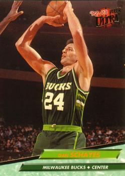 #302 Danny Schayes - Milwaukee Bucks - 1992-93 Ultra Basketball