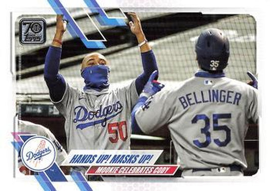 #303 Hands Up! Masks Up! - Los Angeles Dodgers - 2021 Topps Baseball