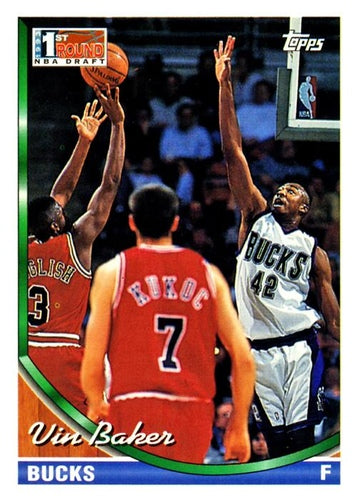 #306 Vin Baker - Milwaukee Bucks - 1993-94 Topps Basketball