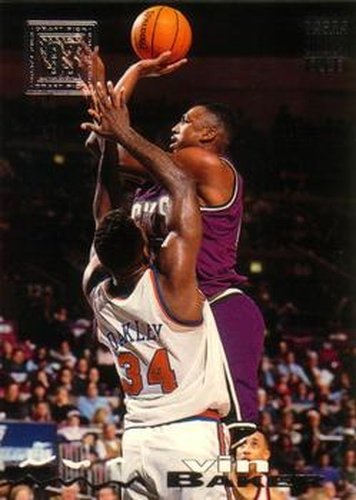 #307 Vin Baker - Milwaukee Bucks - 1993-94 Stadium Club Basketball