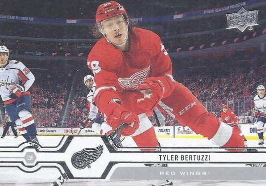 #30 Tyler Bertuzzi - Detroit Red Wings - 2019-20 Upper Deck Hockey