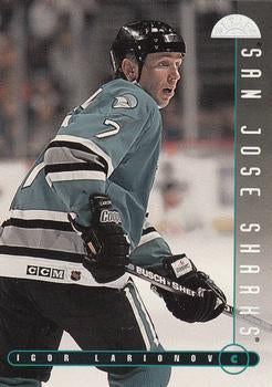 #318 Igor Larionov - San Jose Sharks - 1995-96 Leaf Hockey