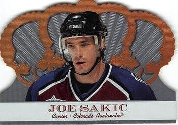 #31 Joe Sakic - Colorado Avalanche - 2000-01 Pacific Crown Royale Hockey