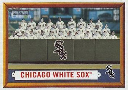 #329 Chicago White Sox - Chicago White Sox - 2006 Topps Heritage Baseball