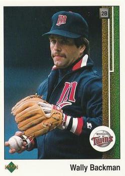 #732 Wally Backman - Minnesota Twins - 1989 Upper Deck Baseball