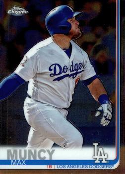 #32 Max Muncy - Los Angeles Dodgers - 2019 Topps Chrome Baseball