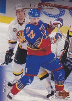 #32 Ian Laperriere - St. Louis Blues - 1995-96 Upper Deck Hockey