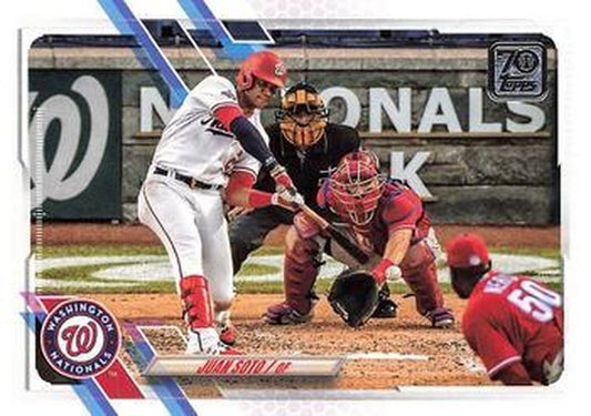 #330 Juan Soto - Washington Nationals - 2021 Topps Baseball
