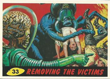 #33 Removing the Victims - 1994 Topps Mars Attacks