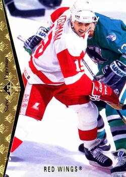 #34 Steve Yzerman - Detroit Red Wings - 1994-95 SP Hockey