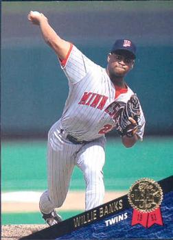 #351 Willie Banks - Minnesota Twins - 1993 Leaf Baseball