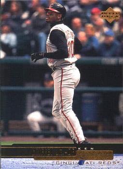 #358 Ken Griffey Jr. - Cincinnati Reds - 2000 Upper Deck Baseball