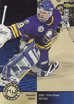 #381 Dominik Hasek - Buffalo Sabres - 1995-96 Collector's Choice Hockey