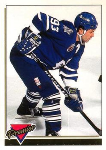 #390 Doug Gilmour - Toronto Maple Leafs - 1993-94 O-Pee-Chee Premier Hockey - Gold