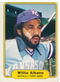 #404 Willie Aikens - Kansas City Royals - 1982 Fleer Baseball