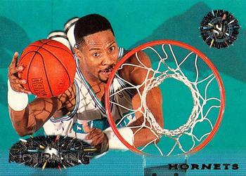 #40 Alonzo Mourning - Charlotte Hornets - 1995-96 Stadium Club Basketball