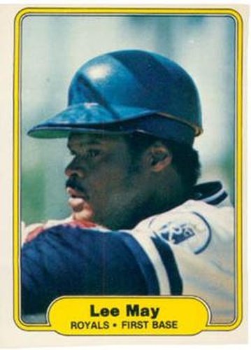 #415 Lee May - Kansas City Royals - 1982 Fleer Baseball