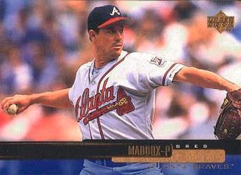 #44 Greg Maddux - Atlanta Braves - 2000 Upper Deck Baseball