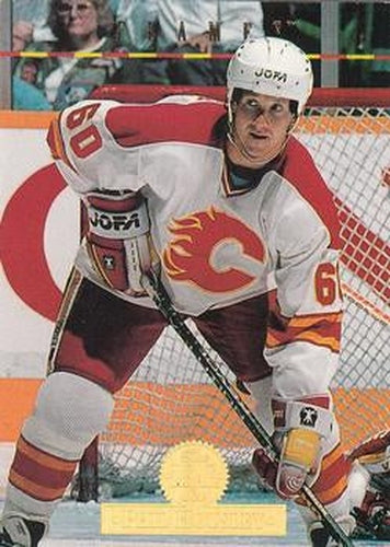 #450 Phil Housley - Calgary Flames - 1994-95 Leaf Hockey