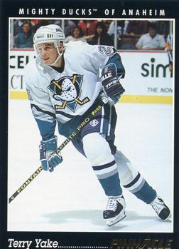 #340 Terry Yake - Anaheim Mighty Ducks - 1993-94 Pinnacle Canadian Hockey