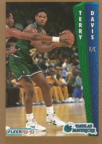 #48 Terry Davis - Dallas Mavericks - 1992-93 Fleer Basketball