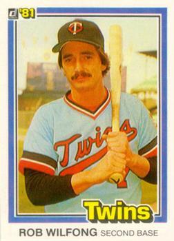#493 Rob Wilfong - Minnesota Twins - 1981 Donruss Baseball