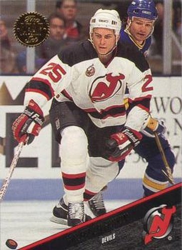 #104 Valeri Zelepukin - New Jersey Devils - 1993-94 Leaf Hockey