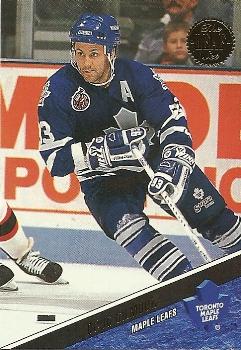 #93 Doug Gilmour - Toronto Maple Leafs - 1993-94 Leaf Hockey