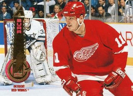 #318 Shawn Burr - Detroit Red Wings - 1994-95 Pinnacle Hockey