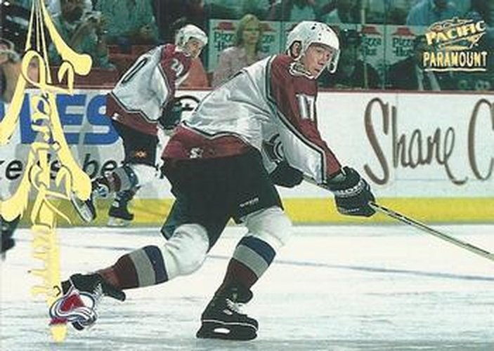#51 Jari Kurri - Colorado Avalanche - 1997-98 Pacific Paramount Hockey