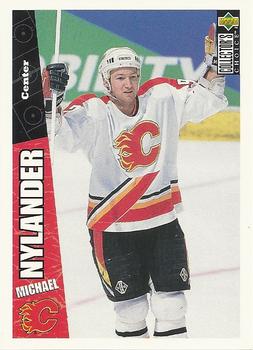 #38 Michael Nylander - Calgary Flames - 1996-97 Collector's Choice Hockey
