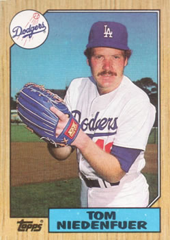 #538 Tom Niedenfuer - Los Angeles Dodgers - 1987 Topps Baseball