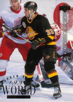 #547 Michael Peca - Vancouver Canucks - 1994-95 Upper Deck Hockey