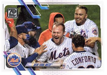 #555 New York Mets - New York Mets - 2021 Topps Baseball