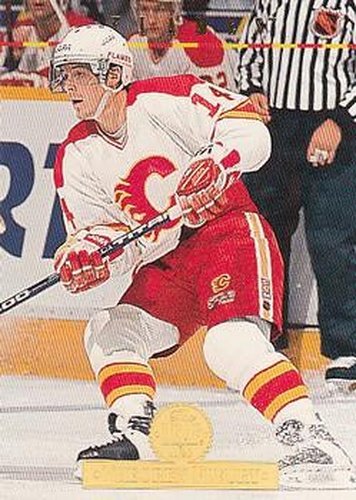 #55 Theoren Fleury - Calgary Flames - 1994-95 Leaf Hockey