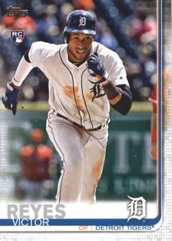#560 Victor Reyes - Detroit Tigers - 2019 Topps Baseball