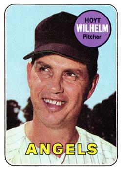 #565 Hoyt Wilhelm - California Angels - 1969 Topps Baseball
