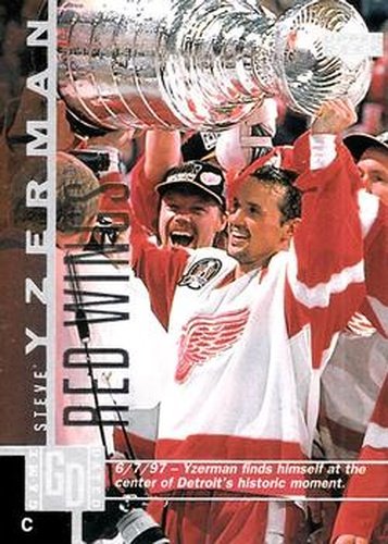 #57 Steve Yzerman - Detroit Red Wings - 1997-98 Upper Deck Hockey