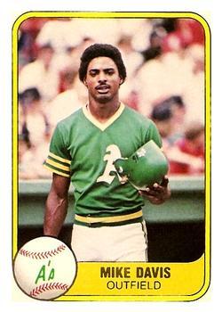 #586 Mike Davis - Oakland Athletics - 1981 Fleer Baseball