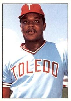 #599 Wayne Simpson - Philadelphia Phillies - 1976 SSPC Baseball