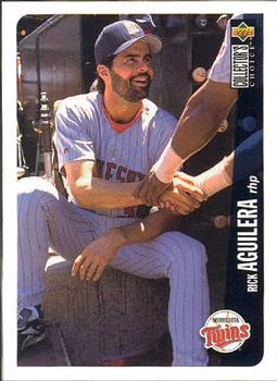 #605 Rick Aguilera - Minnesota Twins - 1996 Collector's Choice Baseball