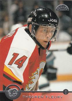 #61 Theoren Fleury - Calgary Flames - 1996-97 Leaf Hockey