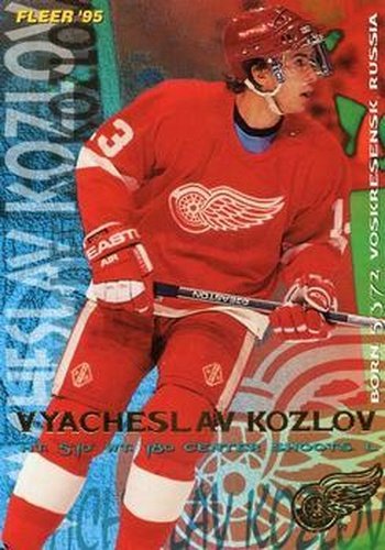 #61 Vyacheslav Kozlov - Detroit Red Wings - 1994-95 Fleer Hockey