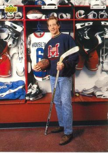 #628 Phil Housley - Winnipeg Jets - 1992-93 Upper Deck Hockey