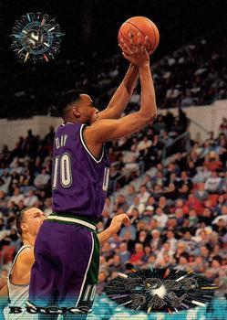 #62 Todd Day - Milwaukee Bucks - 1995-96 Stadium Club Basketball