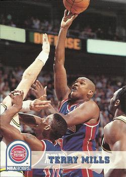 #63 Terry Mills - Detroit Pistons - 1993-94 Hoops Basketball